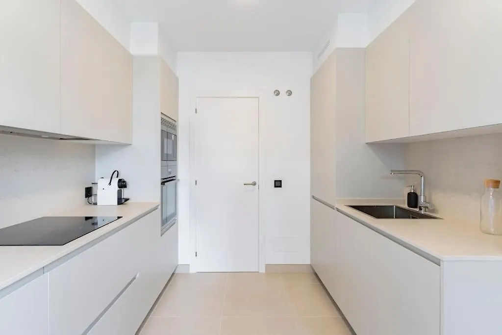 Modern 2 Bed Apt In Casares Bahia de Casares Spanien